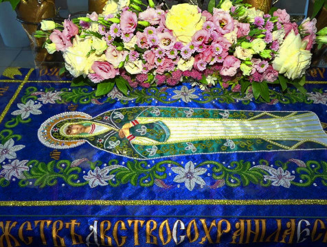 Успение Пресвятой Богородицы отмечают православные христиане