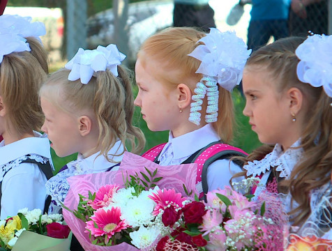 Юрий Моисеев поздравил калужан с Днем знаний