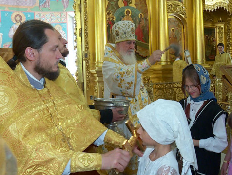 Молебен на начало учебного года отслужили в Троицком соборе Калуги