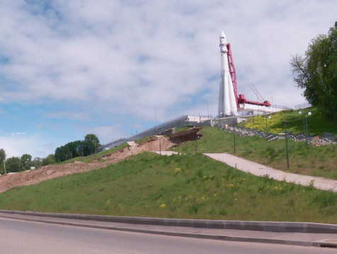 Суд признал некачественными работы по укреплению склона около музея космонавтики