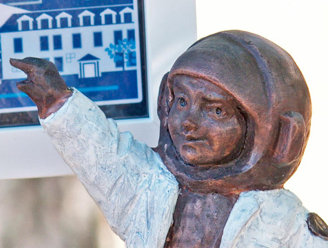 Космонавтик-доктор под номером 19 появился в Калуге