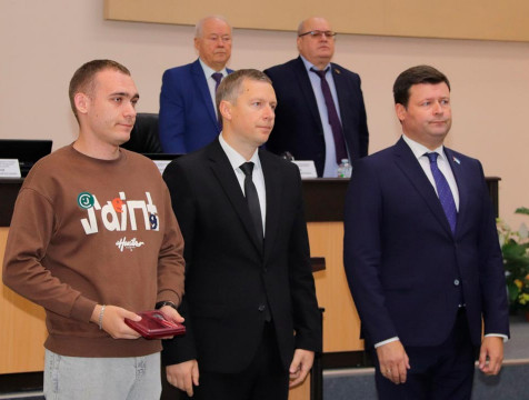 Герои СВО посмертно награждены Орденом Мужества в Калуге