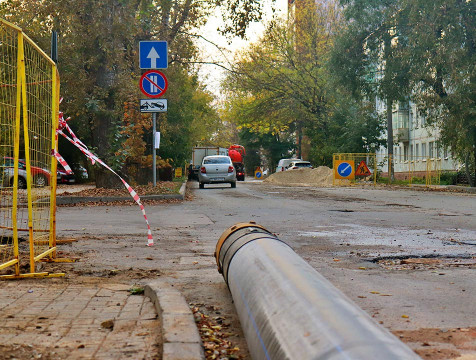 За месяц пообещали завершить замену коммуникаций на улице Чижевского в Калуге