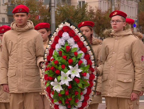 День воссоединения новых регионов с Россией отмечают в Калужской области