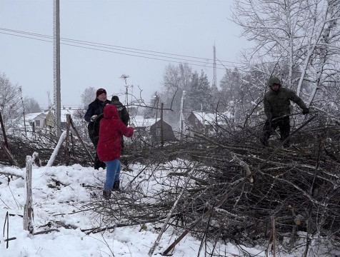 На реке Медынке прошёл субботник