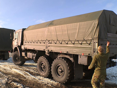 Технику и топливо отправили калужские волонтёры бойцам СВО