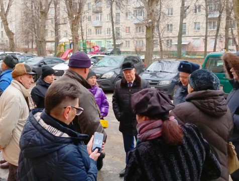 Жители дома в центре Калуги пожаловались на 