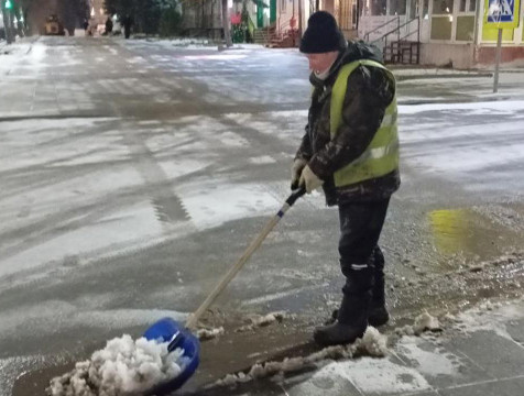 Уборка Калуги от снега и льда ведется с вечера 3 декабря