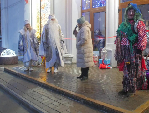 Вотчину Деда Мороза открыли в Людинове