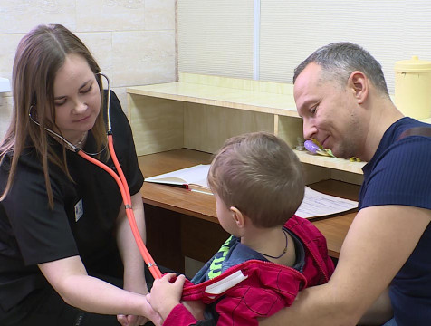 Коллектив поликлиники Спас-Деменска расширяется благодаря госпрограмме