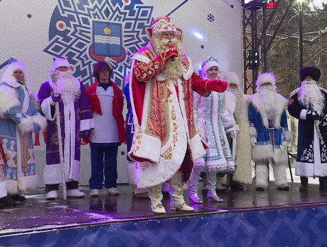 Деды Морозы со всей страны съехались в Калугу