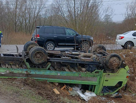 В ДТП в Перемышльском районе погибла 17-летняя пассажирка