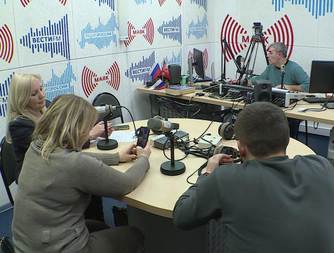 День радио отмечают во всем мире