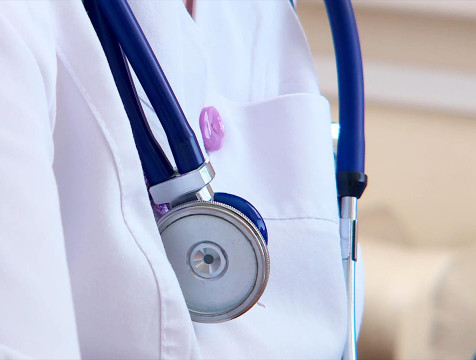 На доплаты медикам Калужской области выделили более 200 млн рублей