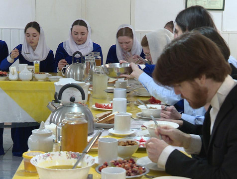 В калужском духовном училище стараются разнообразить постное меню