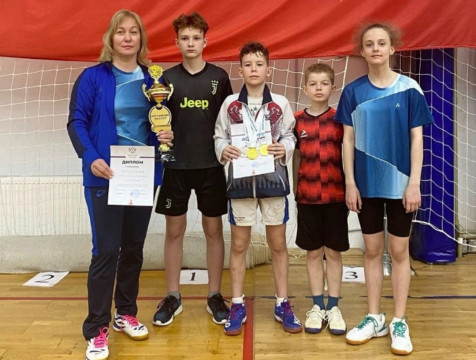 Калужские бадминтонисты вернулись с медалями первенства страны по спорту глухих