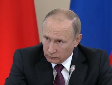 Путин предостерег чиновников от «бюрократического футбола»