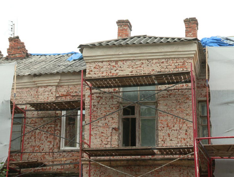 Центр Калуги преобразится после реставрации трех старинных зданий