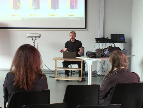 Авторский мастер-класс провел для калужан фотохудожник Алексей Климов