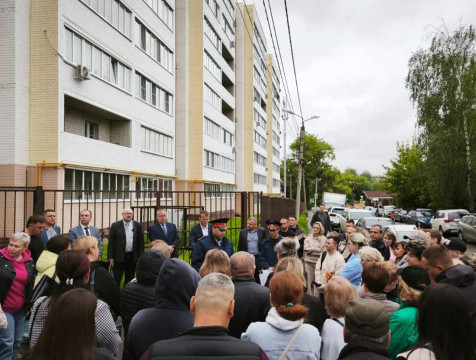 Замглавы СК Калуги назвал пути решения проблем обманутым дольщикам