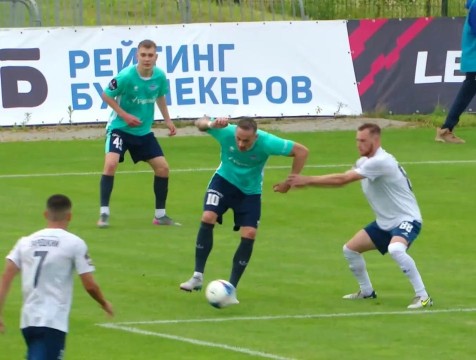 Футболисты 