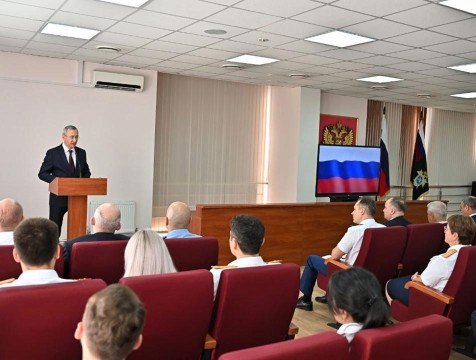 Шапша отметил высокий уровень работы калужских следователей