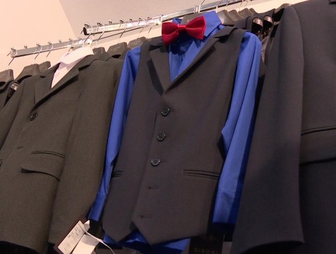 В Калуге многодетным семьям помогут приобрести школьную форму