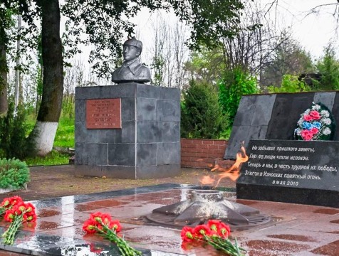 Исторический сквер в Износках отремонтируют в 2026 году