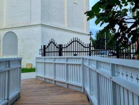 В Боровске завершают благоустройство территории монастыря