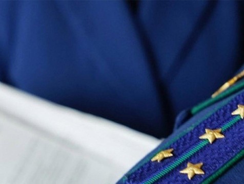 Дорогу в Дзержинском районе отремонтировали по требованию прокуратуры