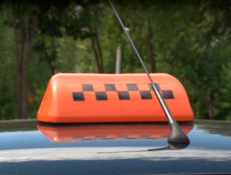 В Калужской области вновь выявили нарушения в работе такси