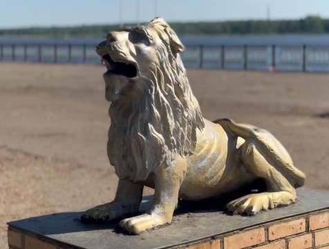 Статуи львов вернут на набережную в Людинове после реставрации