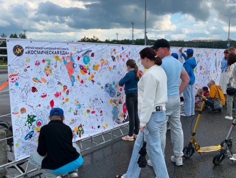 Калуга установила рекорд уличной раскраски на фестивале 