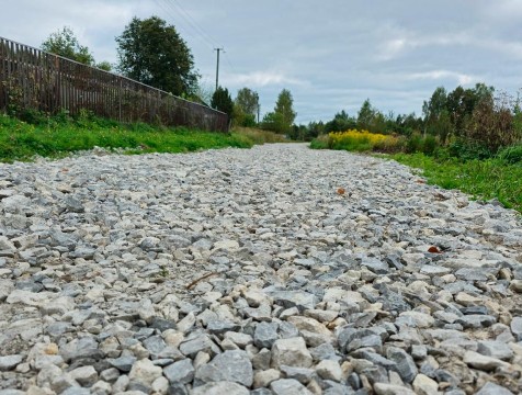 В кировском селе завершается ремонт дороги