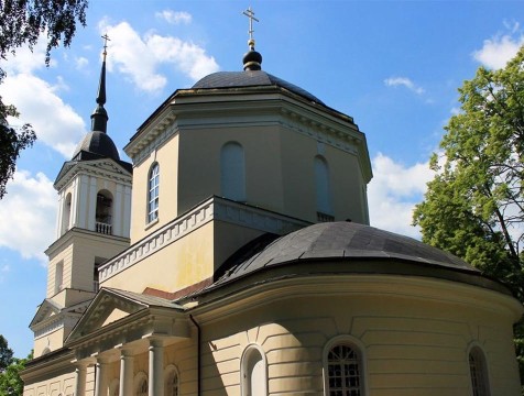 300-летие отмечает Успенский храм в селе Истомино