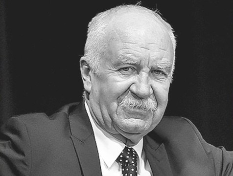 Умер заслуженный работник культуры Калужской области Олег Латышев