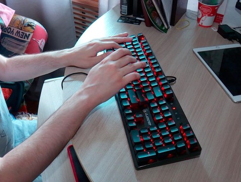 Жителя Калужской области признали виновным в призывах к терроризму