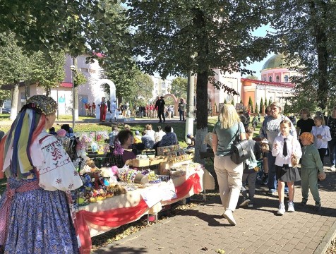 Восьмая выставка-ярмарка 