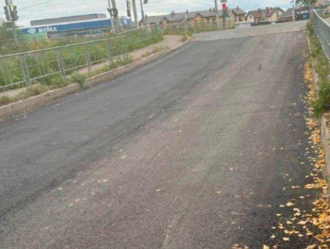 В Боровске отремонтировали въездную дорогу в микрорайон