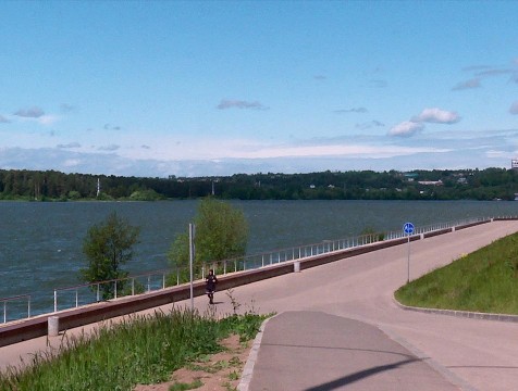 В Калуге 25 сентября перекроют участок улицы Яченской набережной