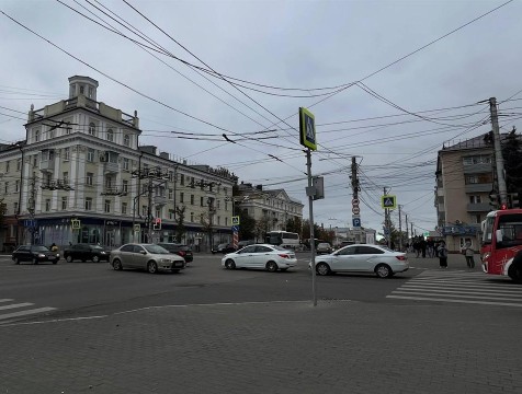 В центре Калуги после суток простоя возобновили работу светофоры