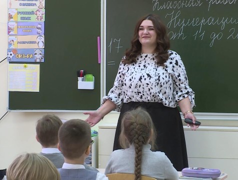 В Госдуме пересмотрят систему оплаты труда работникам сферы образования