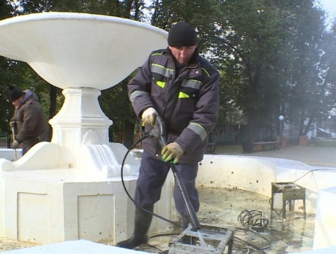 В Калуге приступили к консервации фонтанов