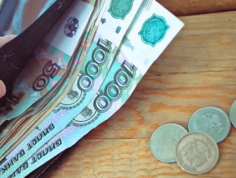 Средняя зарплата в Калуге выросла до 74 тысяч рублей