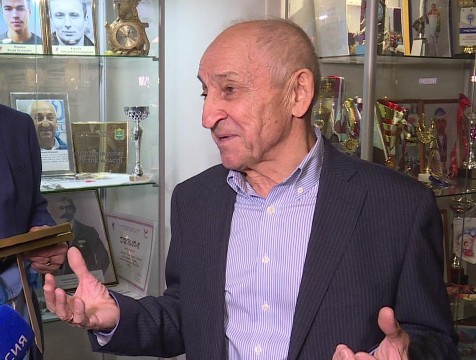 Советский велогонщик Николай Горелов посетил Калугу