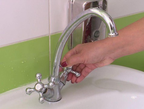 Восстановить водоснабжение в Малоярославце осталось только на одном участке