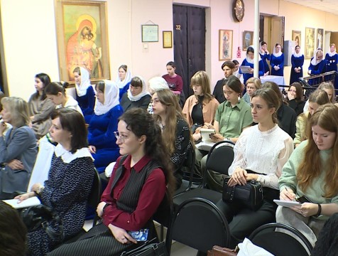 Влияние христианского искусства на формирование личности обсудили в Калуге