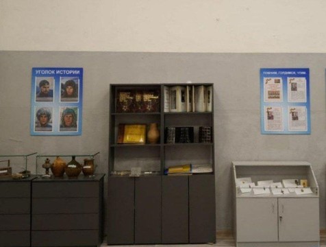 Новый музейный уголок открылся в Барятинской школе