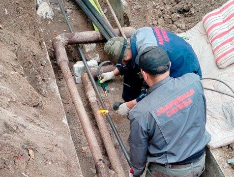 Калужские аварийщики отремонтировали теплосети в трёх домах ЛНР