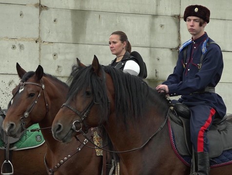 Юные казаки и конники показали своё мастерство в конном клубе Калуги